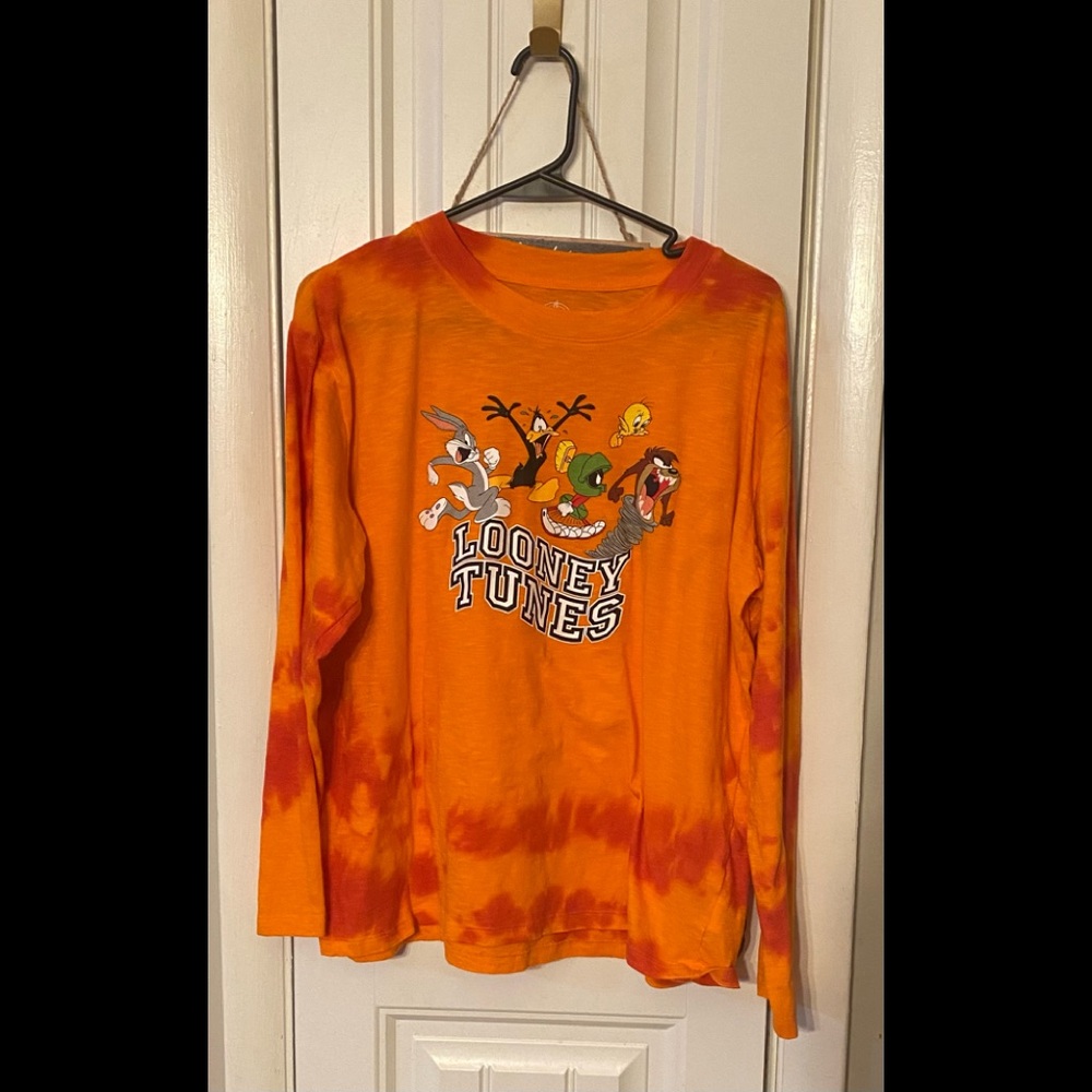 Looney Tunes Orange tie dye long sleeve shirt - Picture 1 of 3